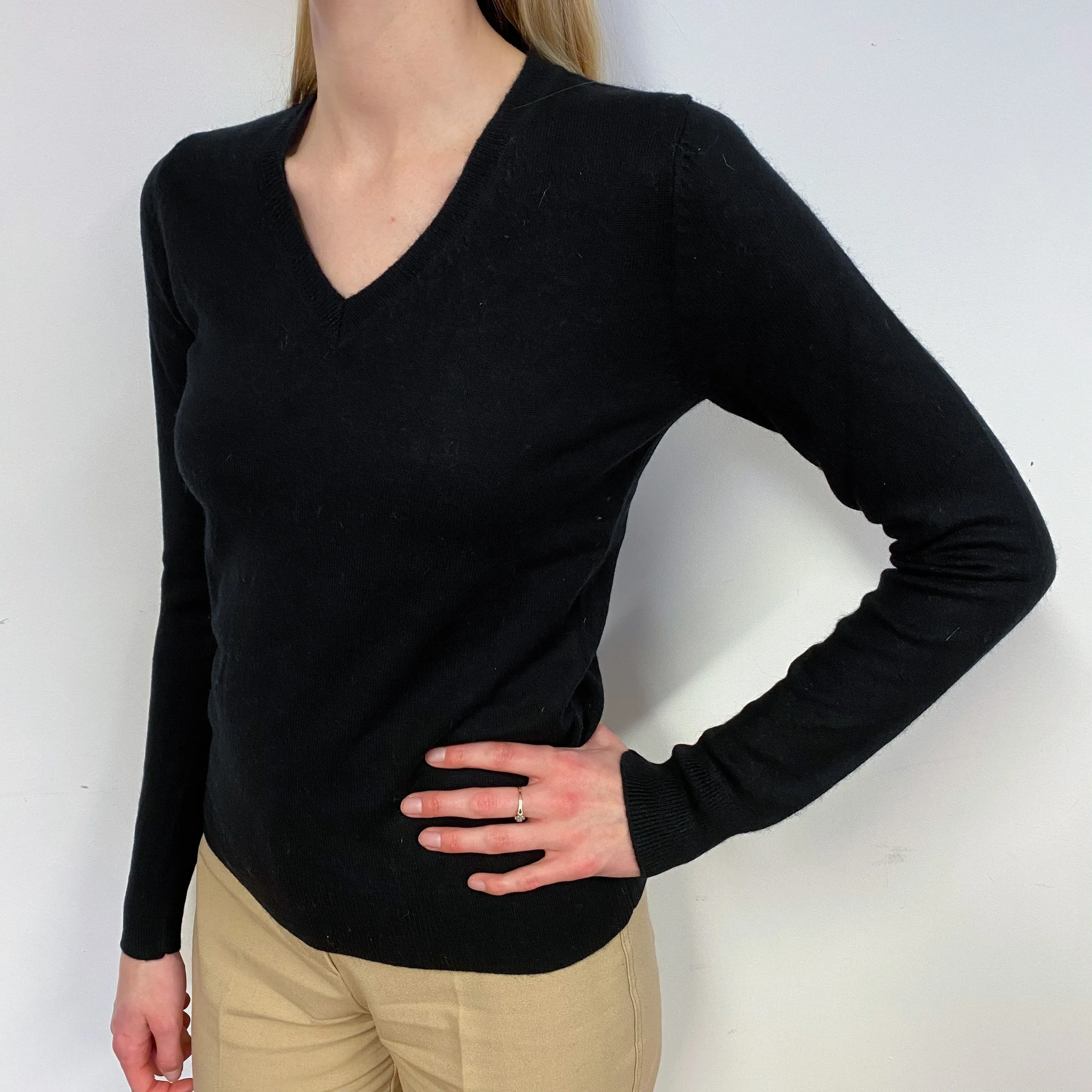 Black V-Neck Jumper Small