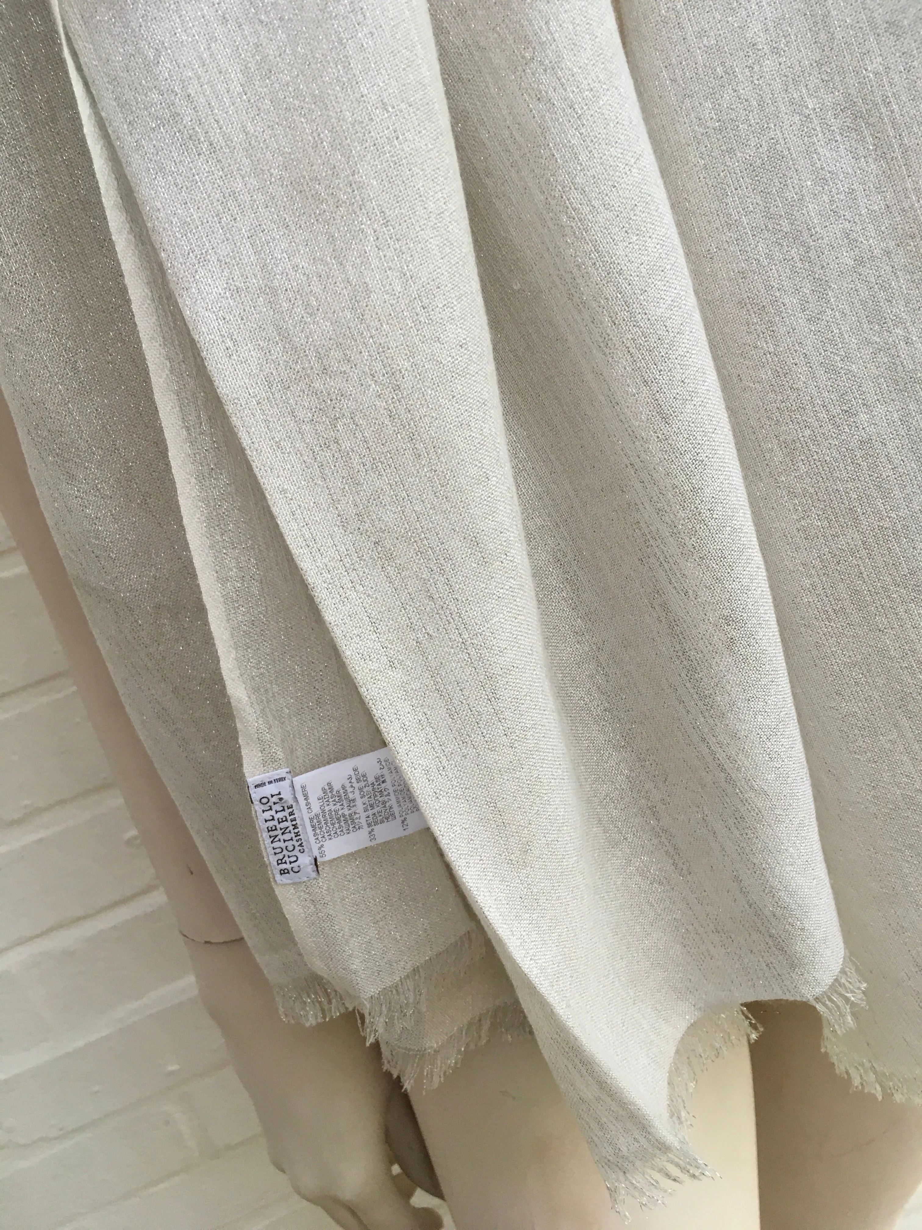 Brunello Cucinelli Silk & Cashmere Lame Knit Scarf Shawl ladies
