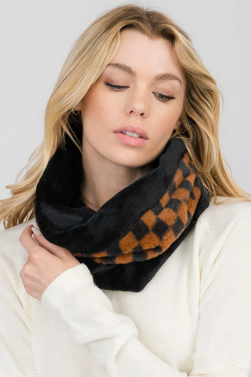 CHECKERED INFINITY SCARF 3 ASSORTED COLORS/12PCS