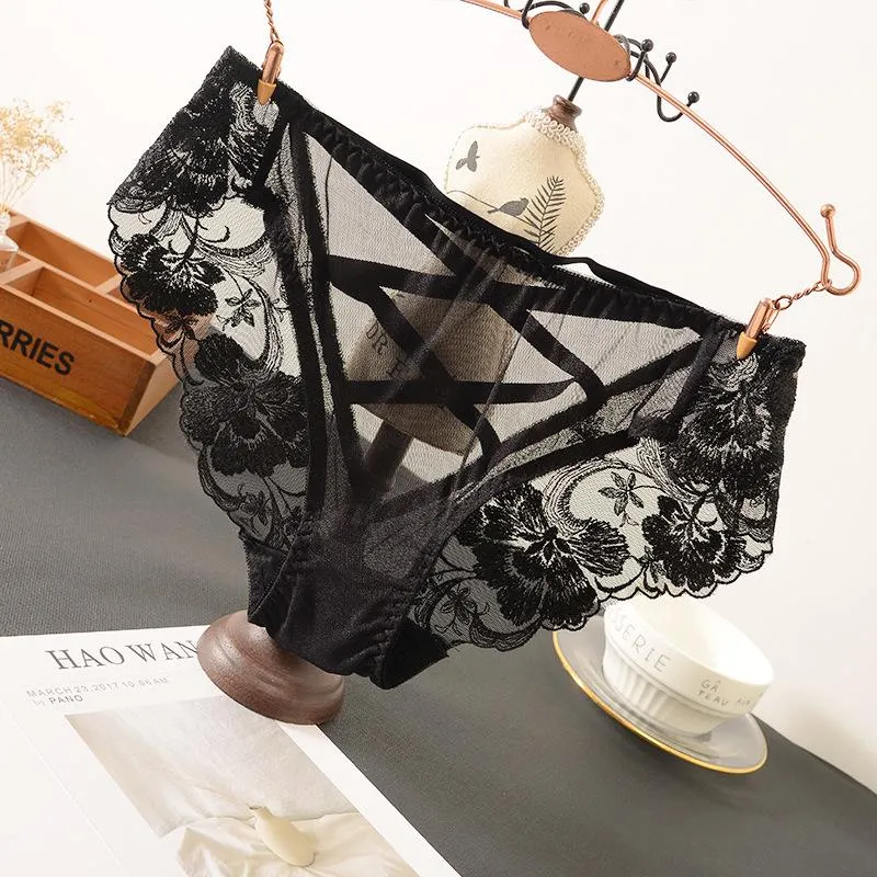 Crossed Webbing Floral Embroidered Lace Gynecological Panties
