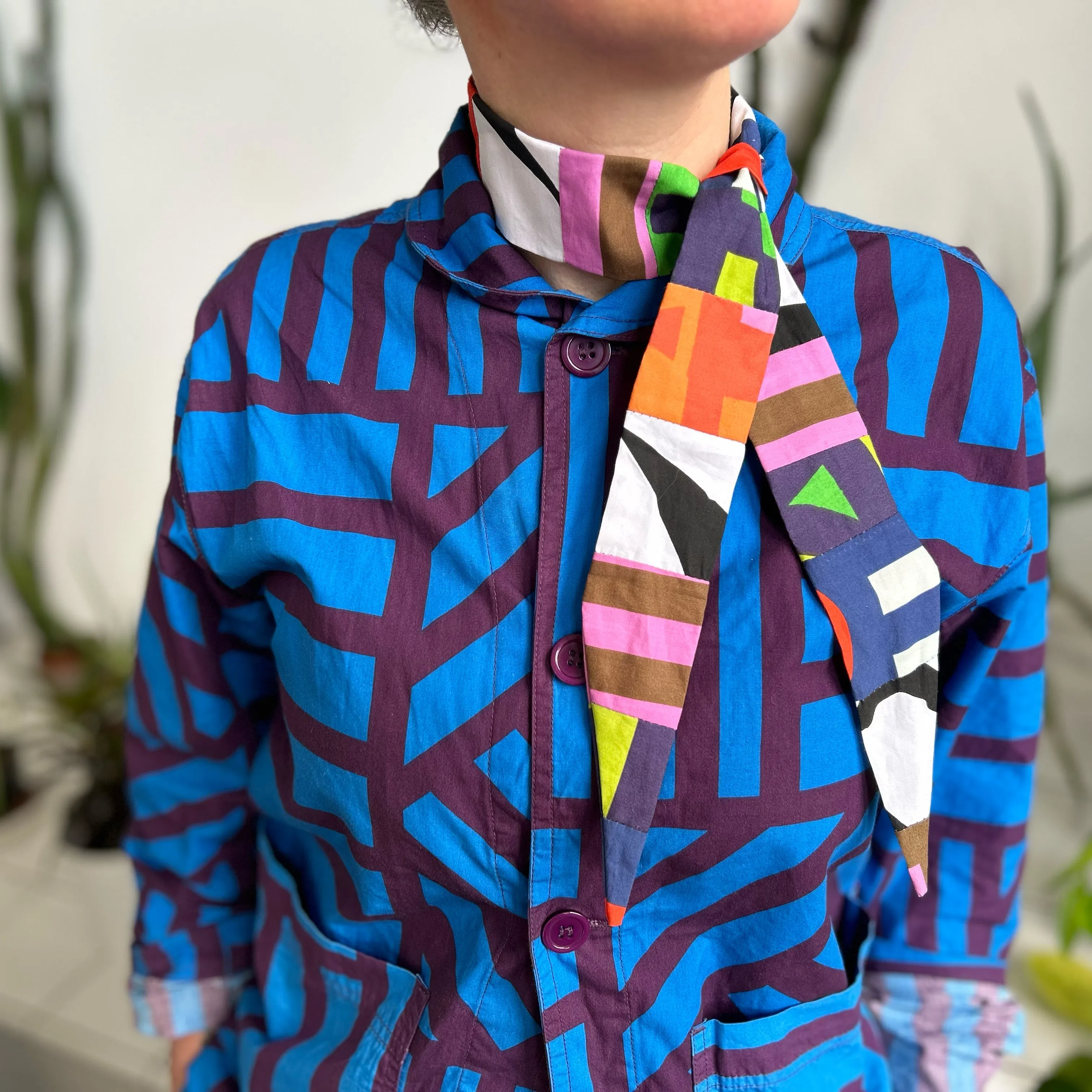 Irregular Sleep Pattern Patchwork Narrow Neck Tie