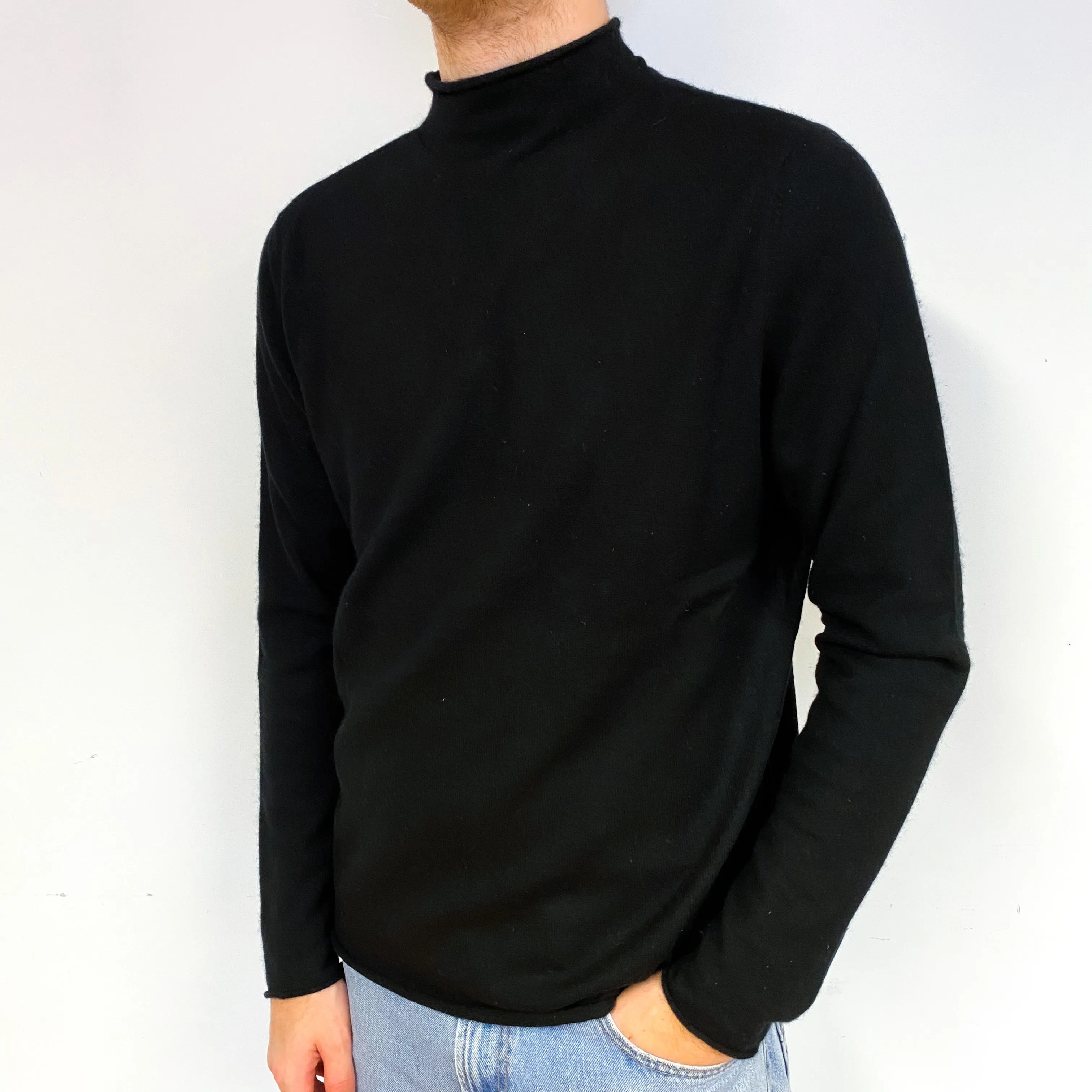 Men's Black Cashmere Funnel Neck Jumper Medium