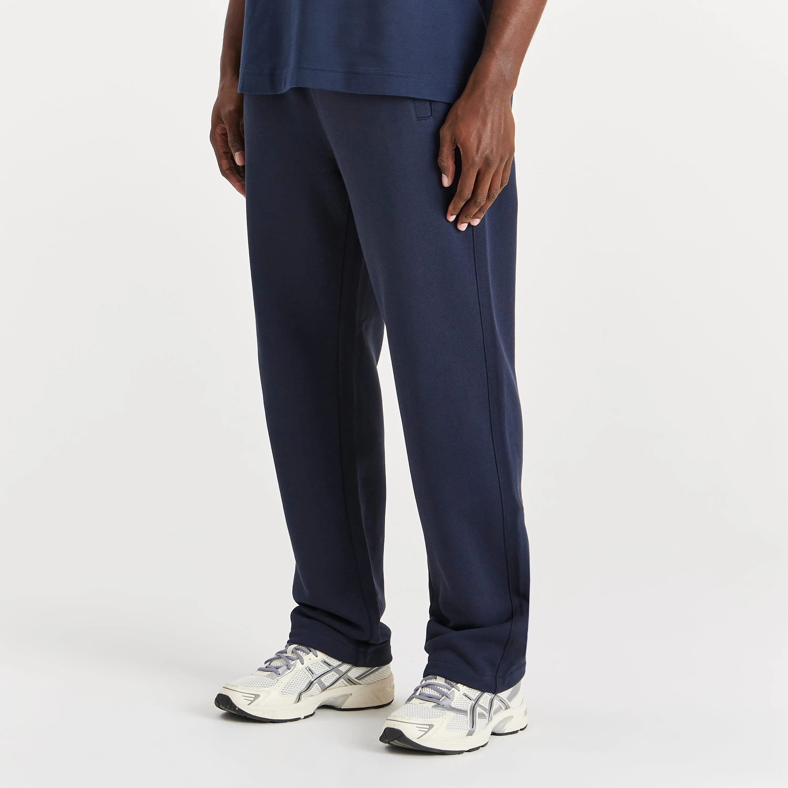 NAVY OPEN HEM JOGGERS