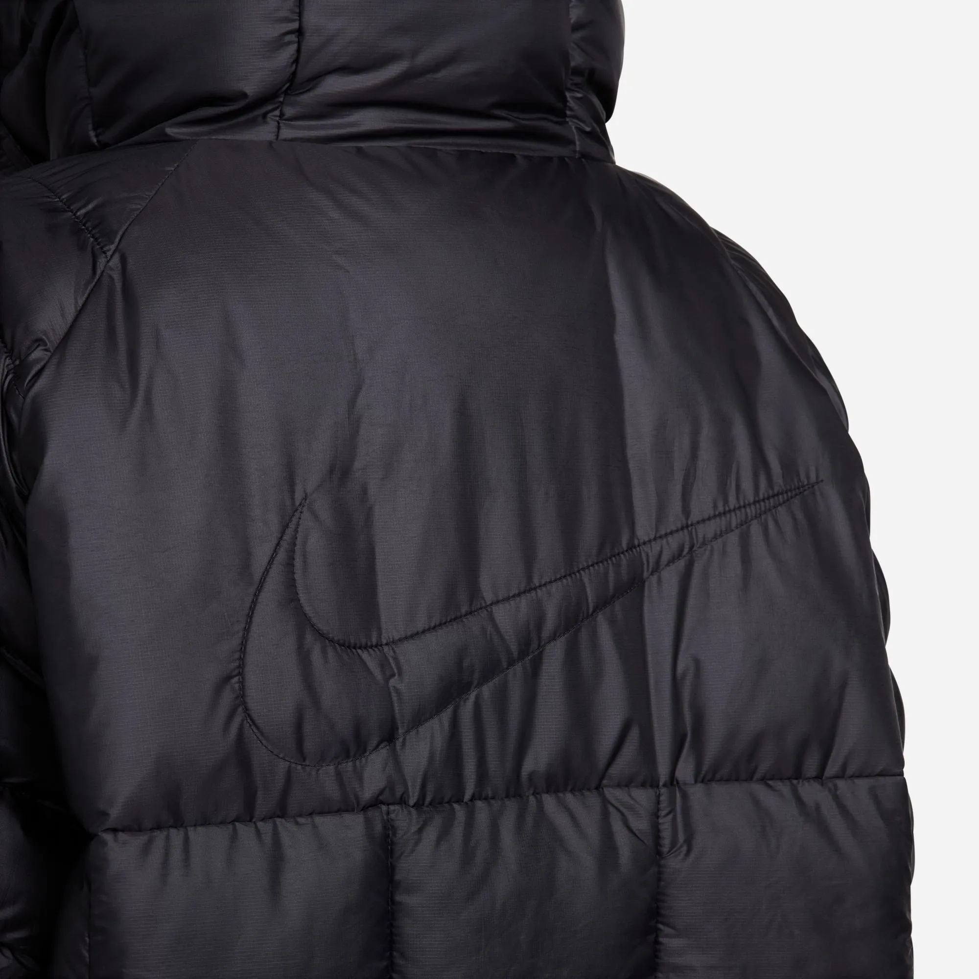NSW SWOOSH PUFFER PRIMALOFT® JACKET - BLACK/WHITE