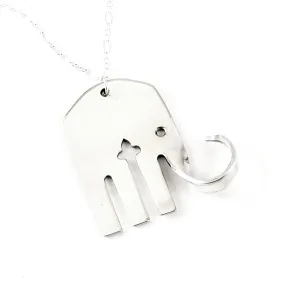 Oneida Queen Bess II Elefork Necklace