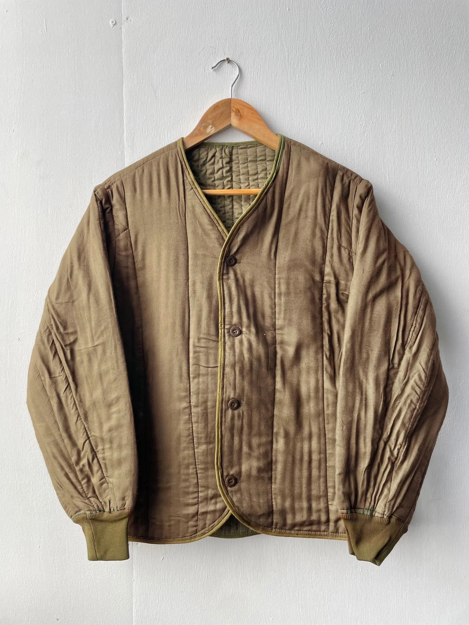 Vintage Cotton Quilted V-Neck Liner