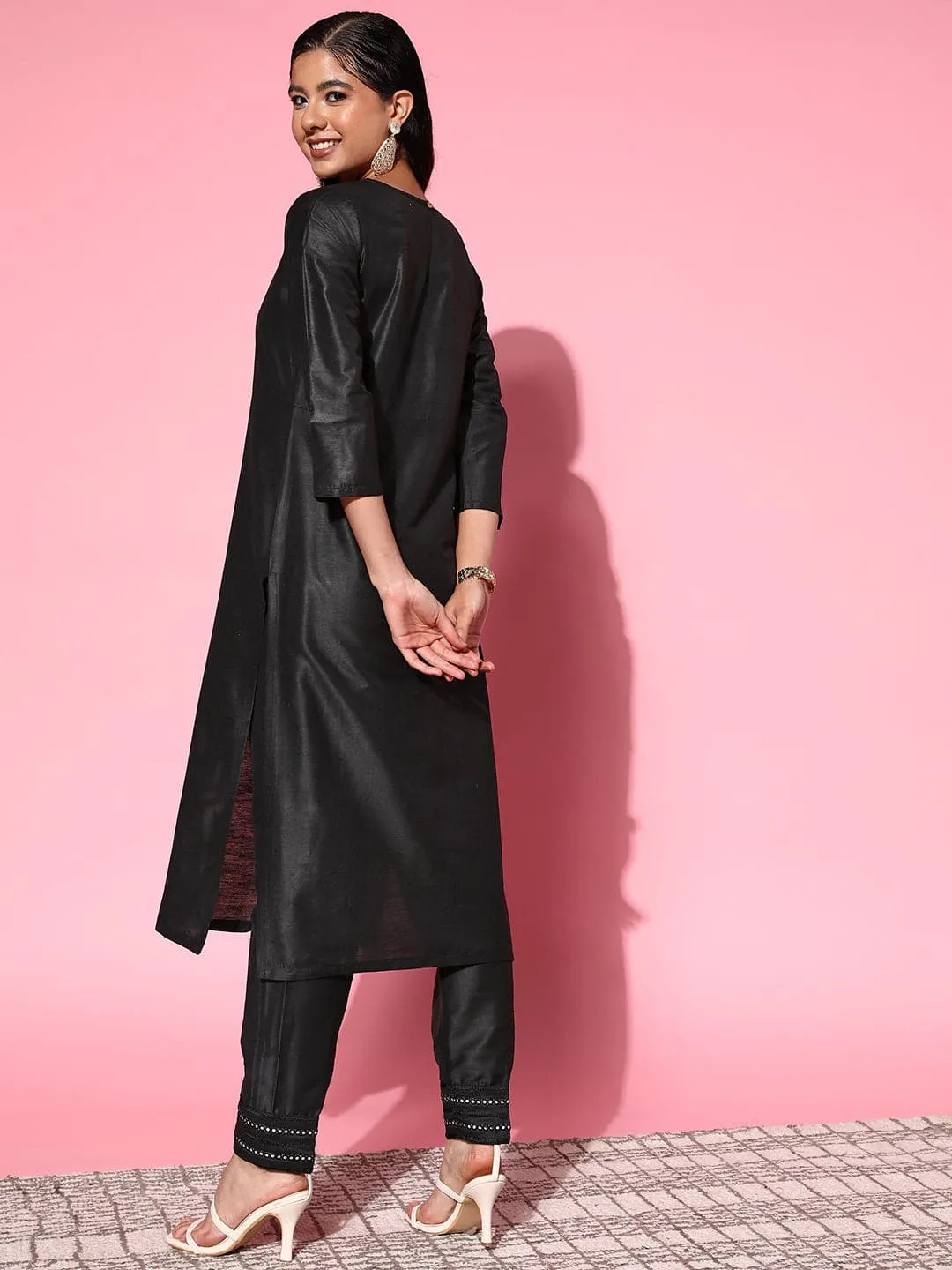 Women Black Mirror Embroidered Kurta