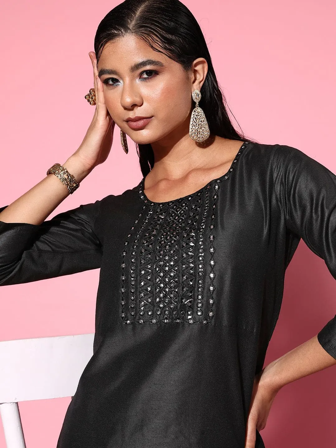 Women Black Mirror Embroidered Kurta
