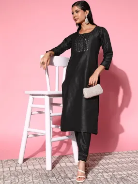 Women Black Mirror Embroidered Kurta