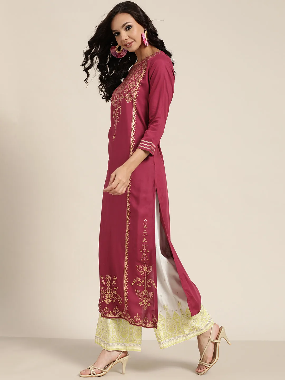 Women Burgundy Foil Print Liva Kurta