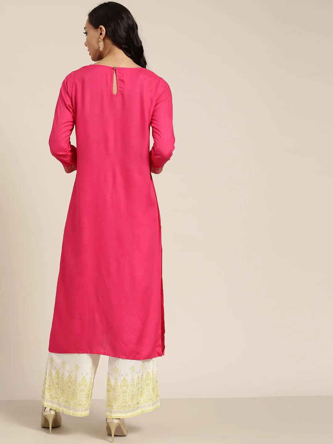 Women Fuchsia Zari Embroidered Liva Kurta