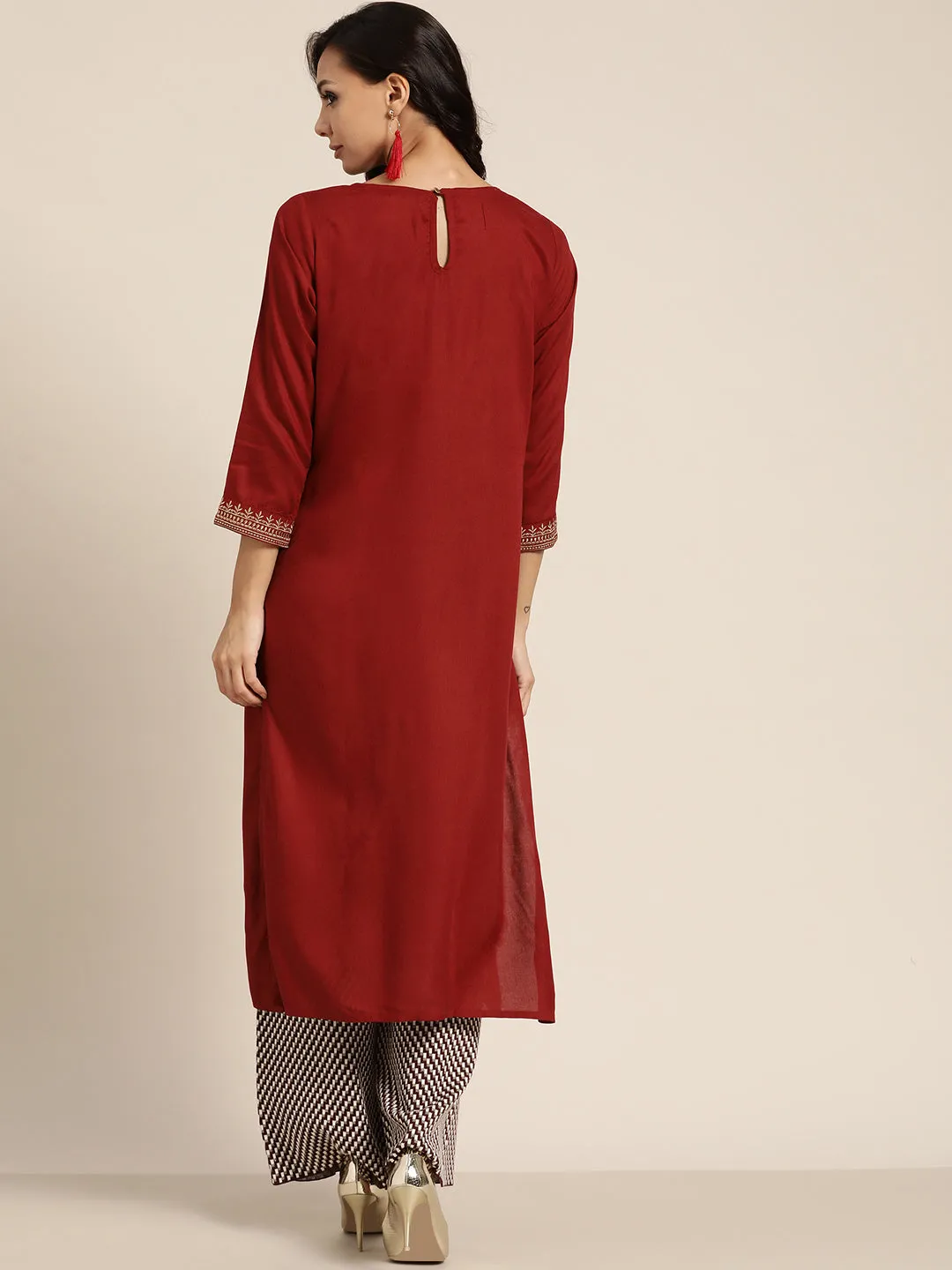 Women Maroon Zari Embroidered Liva Kurta