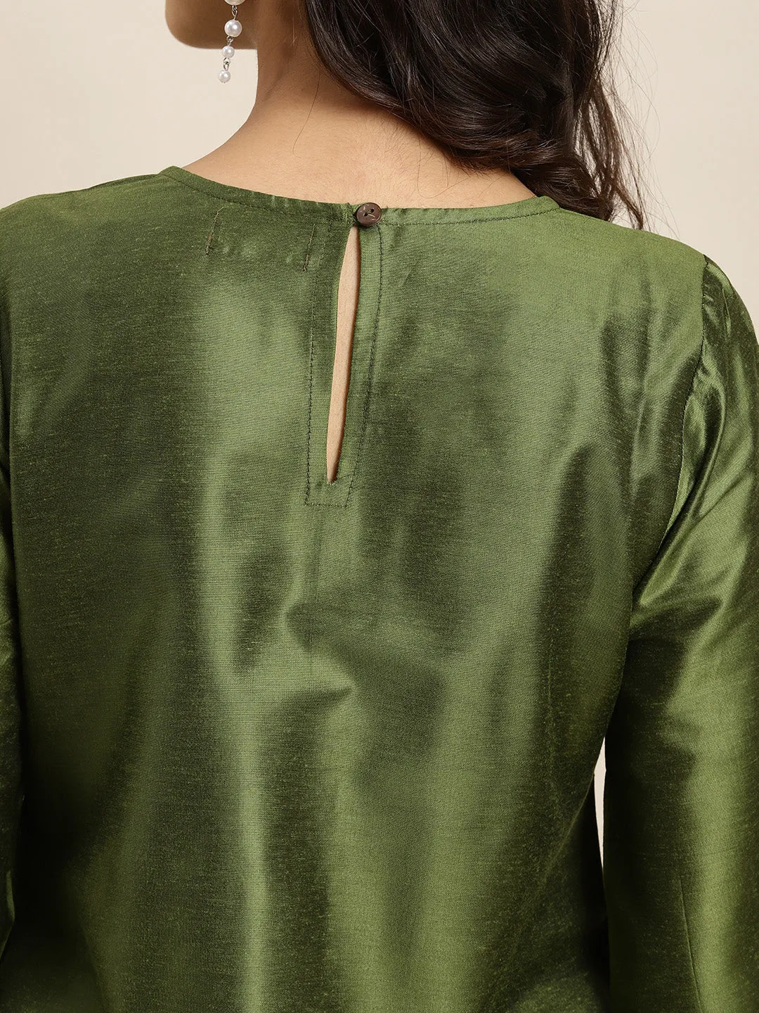 Women Olive Mirror Lace Short Kurta